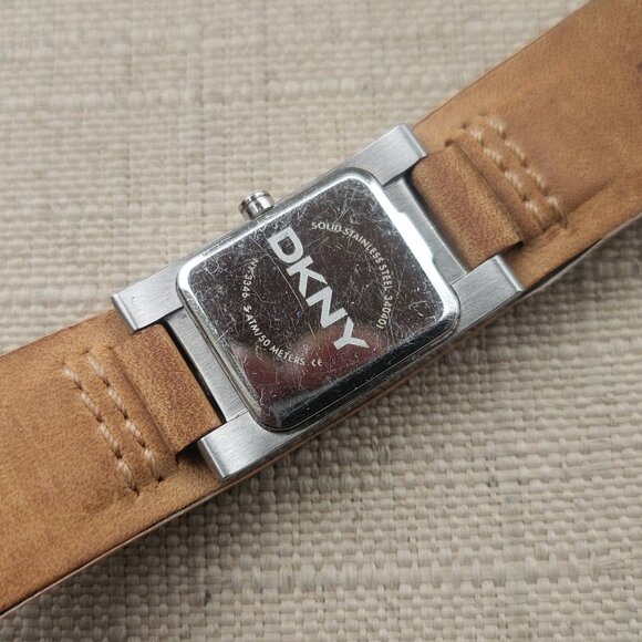 DKNY Girls Wristwatch Analog Quartz Watch Genuine Leather Brown Strap Watch main image 11